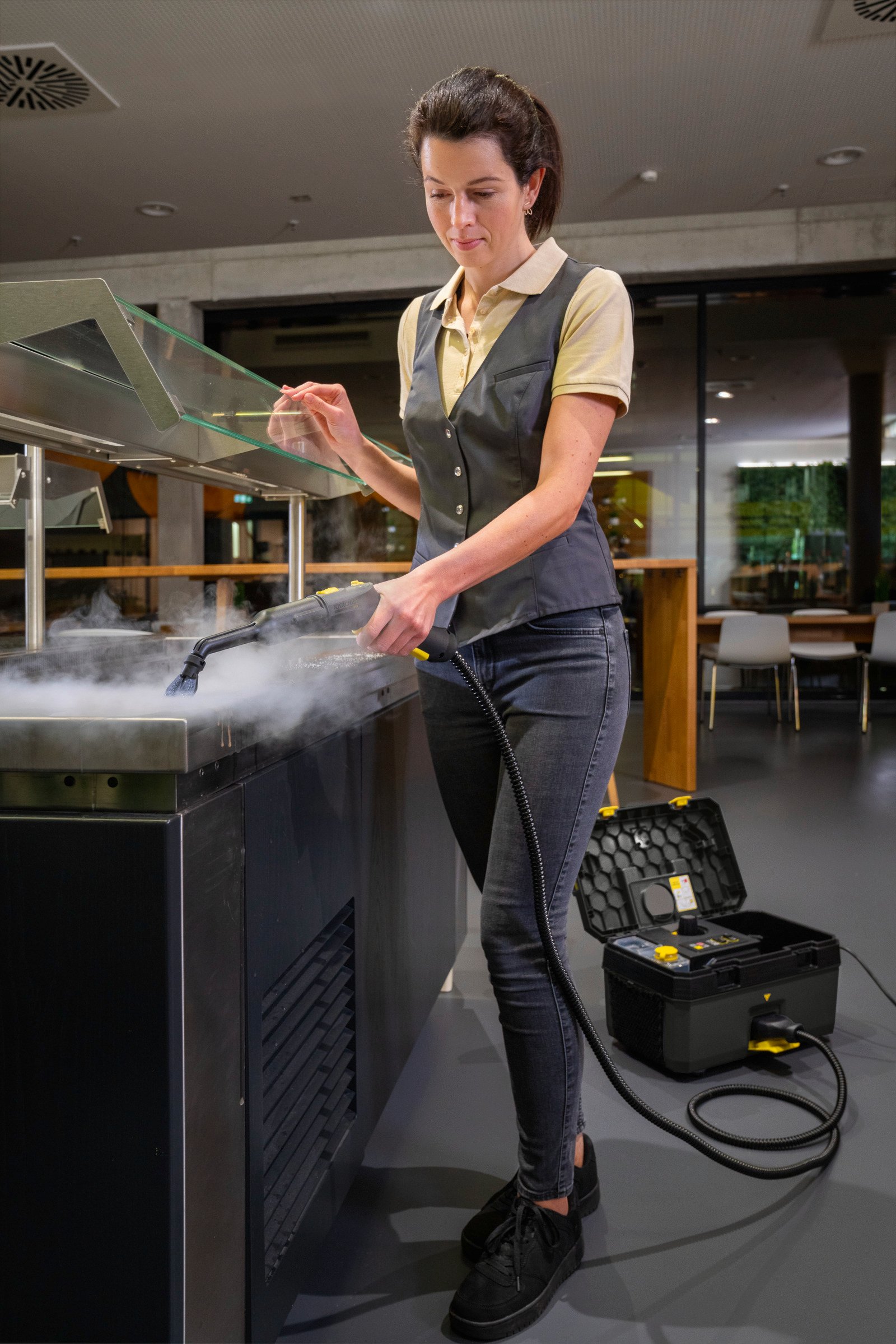 Kärcher SG 4/2 Classic 18 – profesionalus garo valytuvas (dezinfekuoja be chemijos) - Image 3